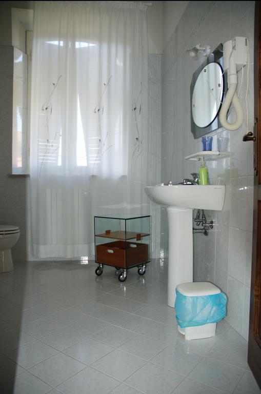 Affittacamere Villa Delia Lucca Room photo